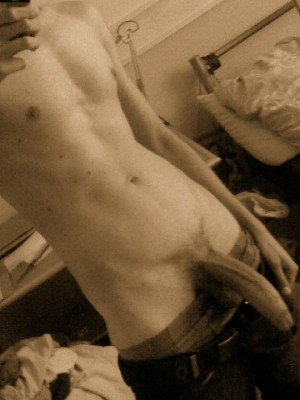 Beto escort Gay, travestis, prostitutas en Vi&ntilde;a del Mar |  El masajista de las estrellas vergon 21x6  profecional 72455568 , Delgado pichulon y culon en vi&ntilde;a solo te espero a ti hombres y parejas