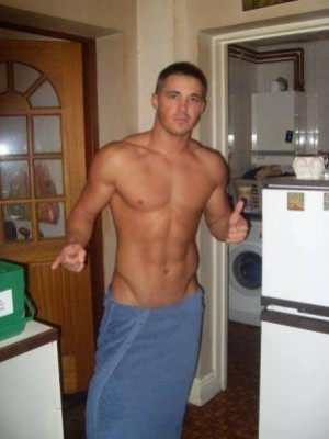 Uruguayo Gay, travestis, prostitutas en Santiago |  Uruguayo de paso por santiago macho bisexual dotado 20 cm 99232318 - s, Culon , cumplidor culeador foto real full time
