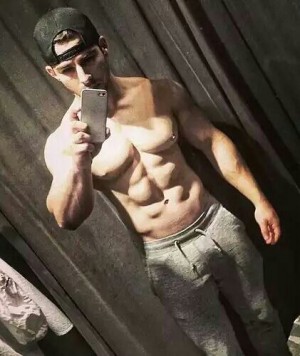Arturo Gay, travestis, prostitutas en Santiago |  Arturo varon macho bisexual solo para caballeros discretos 78405154, Foto real , guapo lampi&ntilde;o dotado culeador full time 24 horas ...