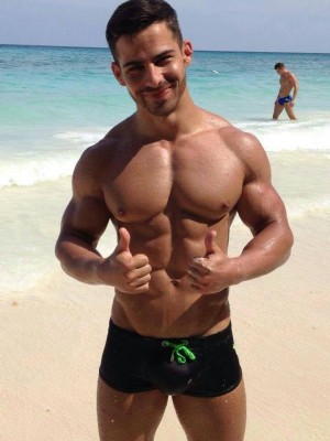 Arturo Gay, travestis, prostitutas en Santiago |  Cabro guapo foto real , caliente culeador macho sin limites, Lampi&ntilde;o, dotacion 20 cm atencion 24 horas c/departamento y a domicili.