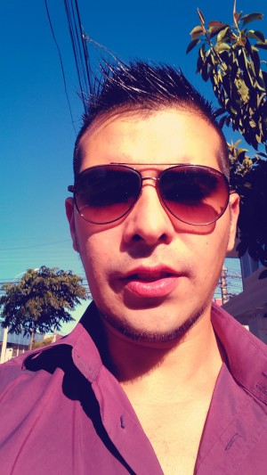Rick  Gay, travestis, prostitutas en Vi&ntilde;a del Mar |  Escort vi&ntilde;a-calera 25 a&ntilde;os vergon buscando quien quiera pasar un buen , Puedo solo en la tarde se te interesa llamame al 79837324