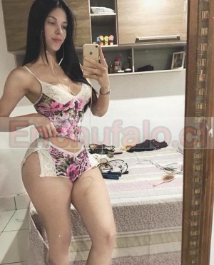 Andrea Anuncios gratis en Santiago |  20000 mil delicioso servicio completo sensitivo completo final feliz , Visitanos en pleno centro somos 2 amigas muy sensuales 